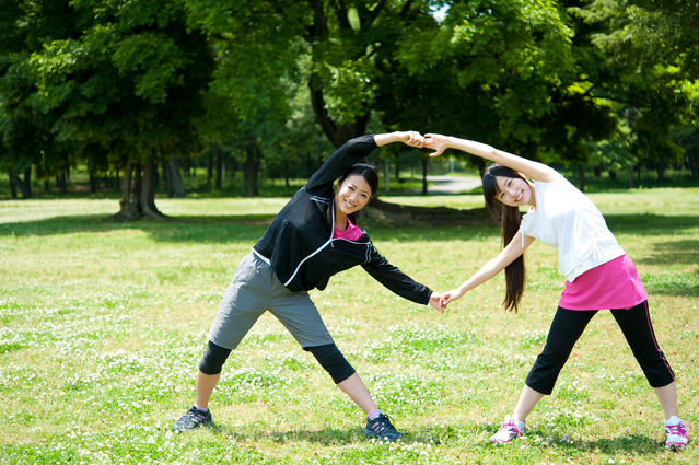 女性二人体操